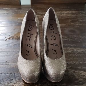 Like New, Kate & Mel pumps